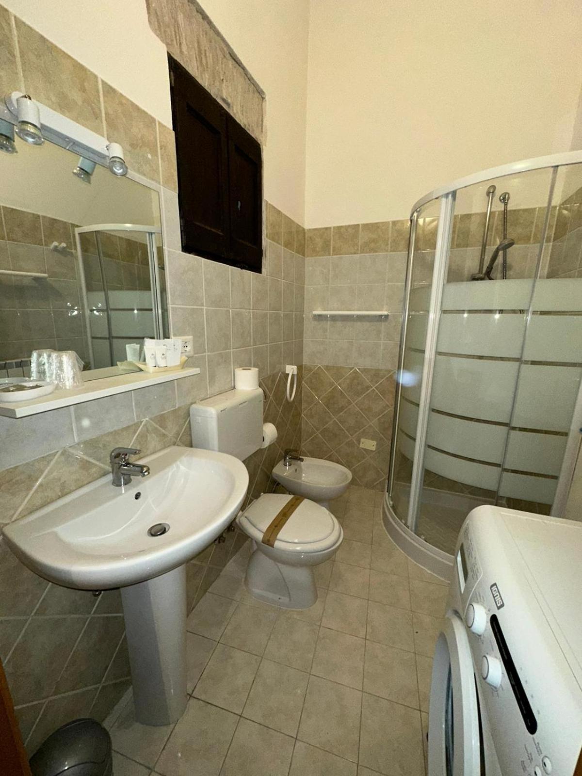 B&B Palazzo Sassatelli Cascia Luaran gambar