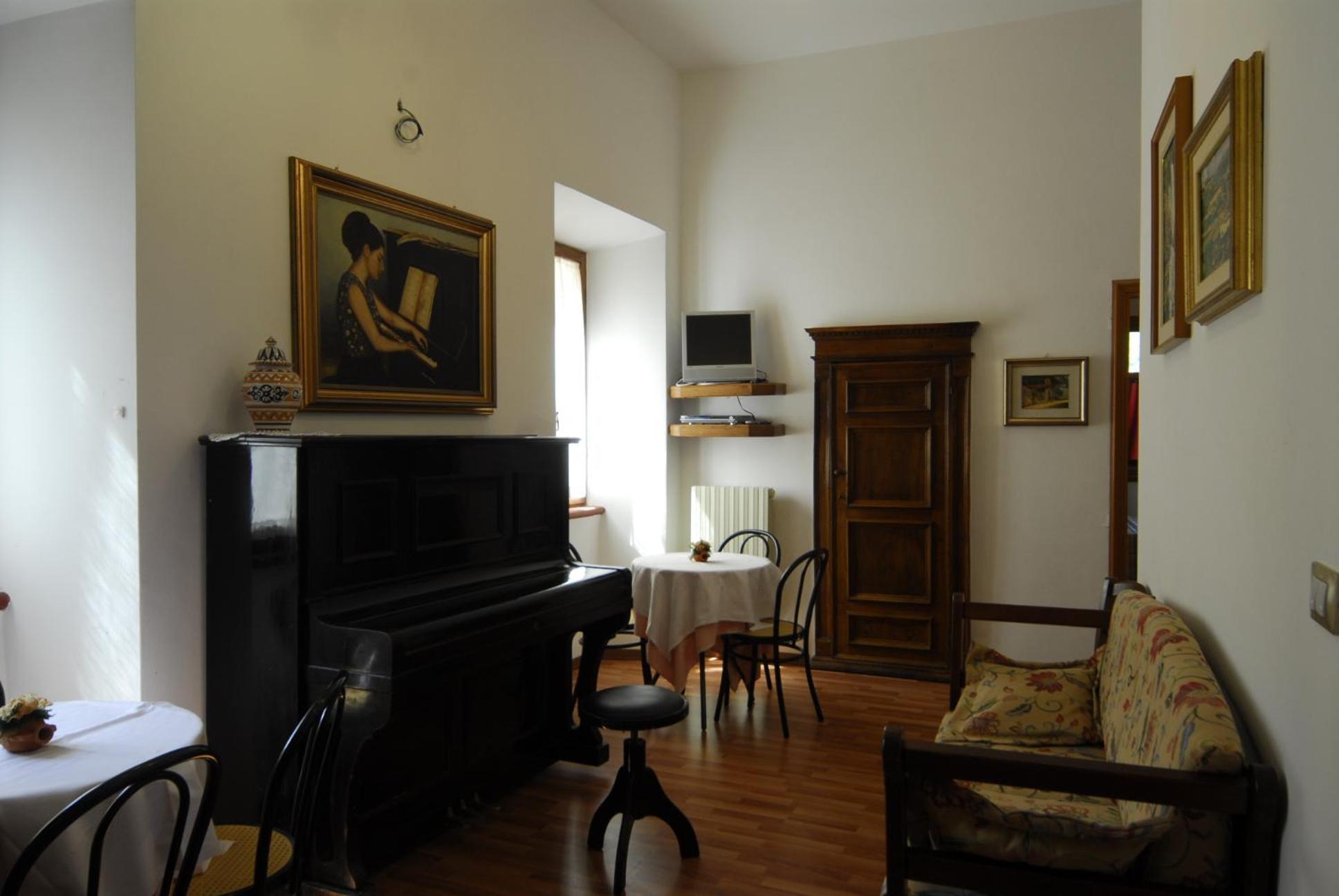 B&B Palazzo Sassatelli Cascia Luaran gambar