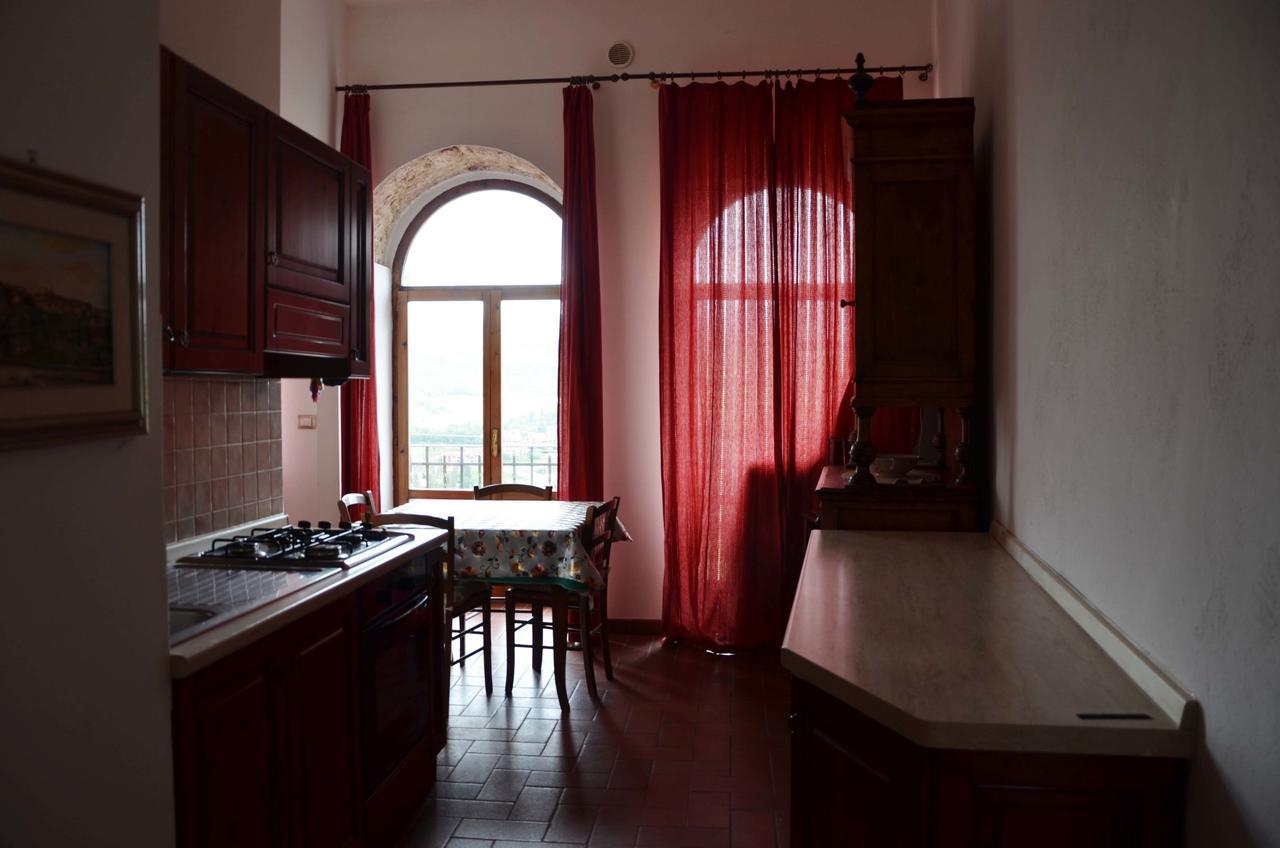 B&B Palazzo Sassatelli Cascia Luaran gambar