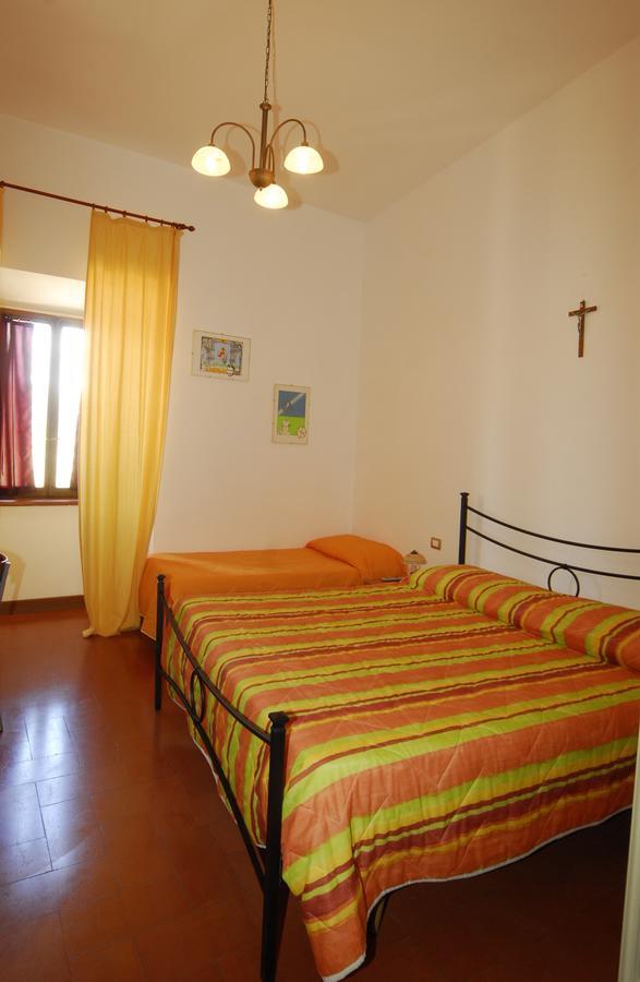 B&B Palazzo Sassatelli Cascia Luaran gambar